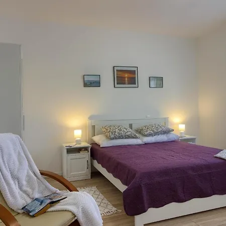 Mit Privatpool Fuer 8 Personen Ca 110 Qm In Medulin, Istrien Suedkueste Von Istrien Holiday home *