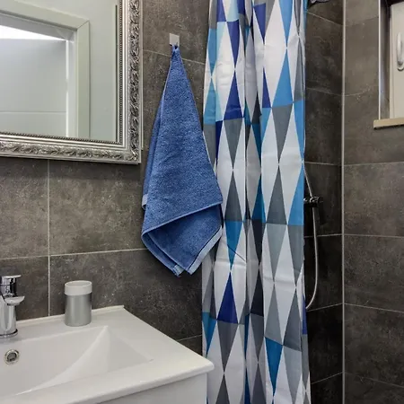 Mit Privatpool Fuer 8 Personen Ca 110 Qm In Medulin, Istrien Suedkueste Von Istrien Holiday home *